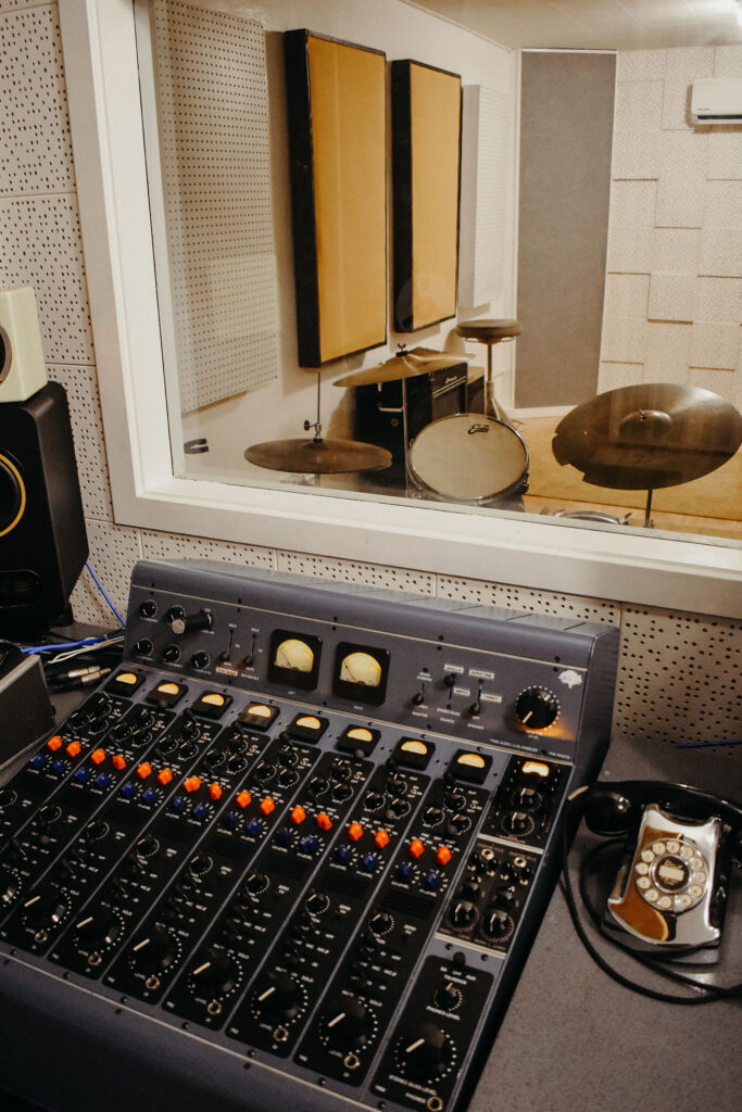 Mix/Master 20200507 lolipop records 228